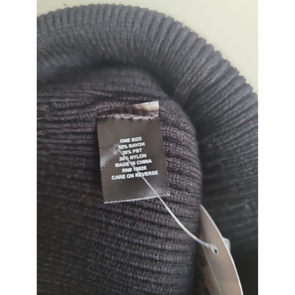 New Evereve Black Stripes Ribbed Knit Beanie - Picture 3 of 4